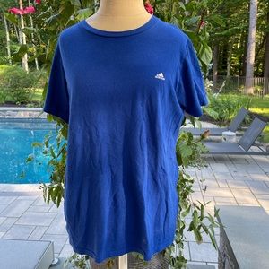 Men’s Adidas shirt sleeve tee shirt